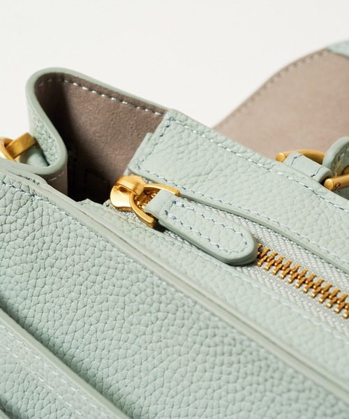 tov(トーヴ)の「【TOV】26SS新色あり MIMI GRAND T25W02B560 T26S07B599(ハンドバッグ・レディース・キャメル/ブラック系その他2/グレイッシュベージュ/サックスブルー/ブラック/ブラウン/ホワイト・FREE)」の16枚目の写真