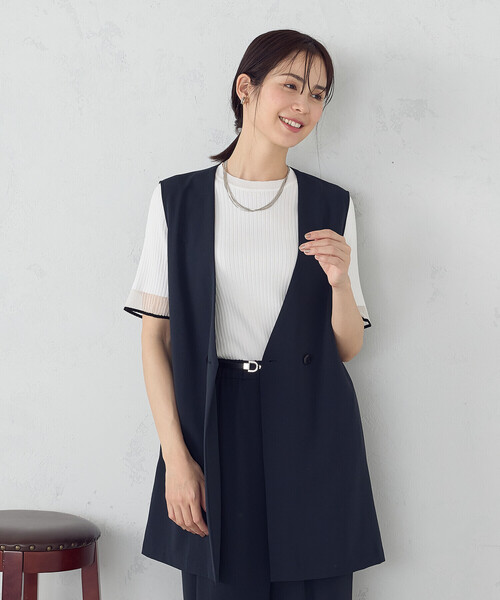 COMME CA ISM(コムサイズム)の「【UVカット・吸水速乾・接触冷感】kireri ノーカラーロングジレ / セットアップ対応(ベスト・レディース・ネイビー/モカ・FREE)」の9枚目の写真