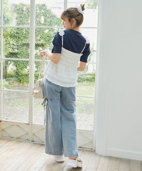 MAJESTIC LEGON(マジェスティックレゴン)の「カットレースリボンキャミソール(キャミソール・レディース・ブラック/オフホワイト/ホワイト系その他・MEDIUM)」の18枚目の写真