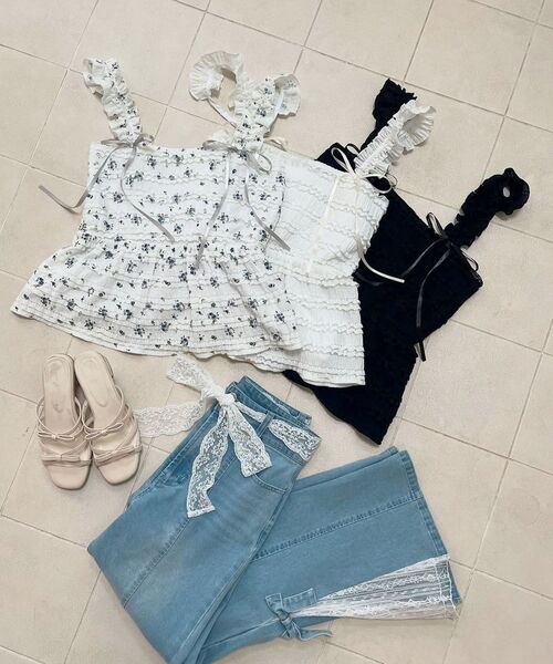 MAJESTIC LEGON(マジェスティックレゴン)の「カットレースリボンキャミソール(キャミソール・レディース・ブラック/オフホワイト/ホワイト系その他・MEDIUM)」の8枚目の写真