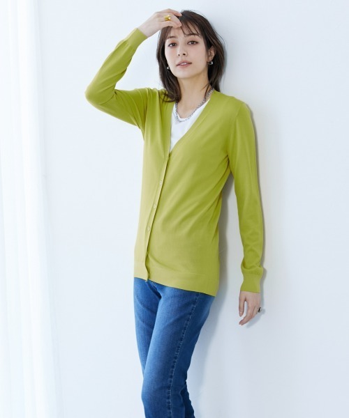 slattgir（スラットジール）の「高身長　【アイスクリーンプレミアム】Vネックカーディガン（持続冷感・毛玉なりにくい・UVカット）（カーディガン/ボレロ・レディース・ブラック/杢グレー/グリーン・LL/3L/4L/5L/M/L）」の22枚目の写真