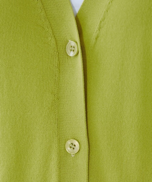 slattgir（スラットジール）の「高身長　【アイスクリーンプレミアム】Vネックカーディガン（持続冷感・毛玉なりにくい・UVカット）（カーディガン/ボレロ・レディース・ブラック/杢グレー/グリーン・LL/3L/4L/5L/M/L）」の18枚目の写真