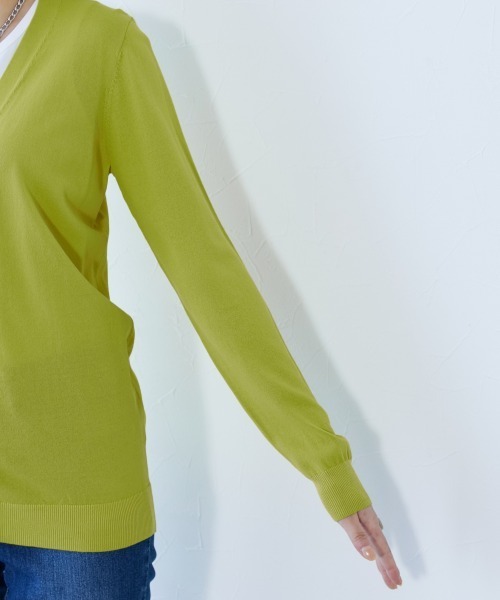 slattgir（スラットジール）の「高身長　【アイスクリーンプレミアム】Vネックカーディガン（持続冷感・毛玉なりにくい・UVカット）（カーディガン/ボレロ・レディース・ブラック/杢グレー/グリーン・LL/3L/4L/5L/M/L）」の20枚目の写真