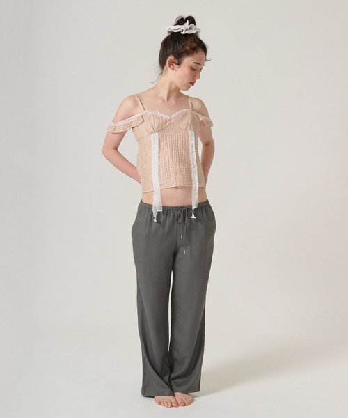 TINA:JOJUN(ティーナジョジュン)の「ハートネック キャミブラウス TINA:JOJUN(キャミソール・レディース・アイボリー/サーモンピンク・M)」の14枚目の写真