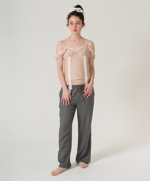 TINA:JOJUN(ティーナジョジュン)の「ハートネック キャミブラウス TINA:JOJUN(キャミソール・レディース・アイボリー/サーモンピンク・M)」の15枚目の写真