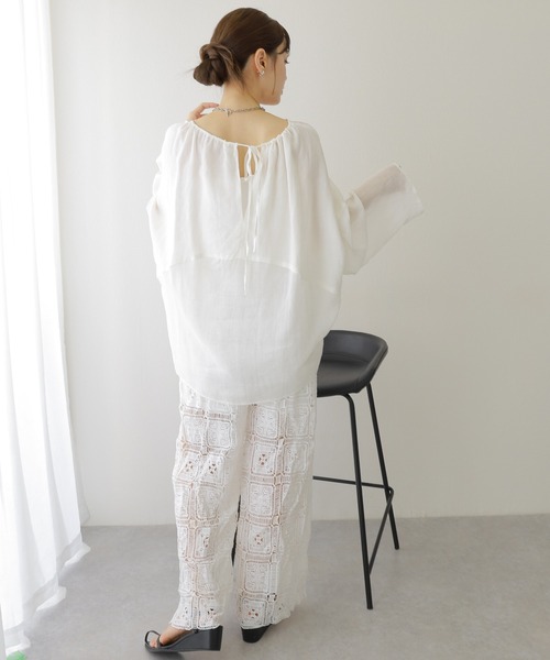 LAULEN(ローレン)の「2way linen key neck tunic blouse /2way リネン キーネック チュニック ブラウス(シャツ/ブラウス・レディース・ホワイト/ブラウン/ピンク・FREE)」の6枚目の写真