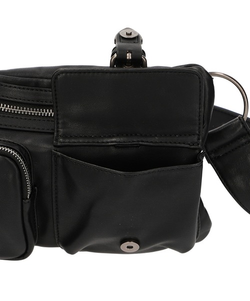 X-girl（エックスガール）の「FAUX LEATHER 2WAY BELT BAG（ショルダーバッグ・レディース・ブラック・ONE SIZE）」の11枚目の写真