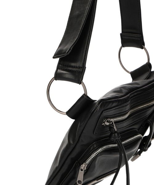 X-girl（エックスガール）の「FAUX LEATHER 2WAY BELT BAG（ショルダーバッグ・レディース・ブラック・ONE SIZE）」の12枚目の写真