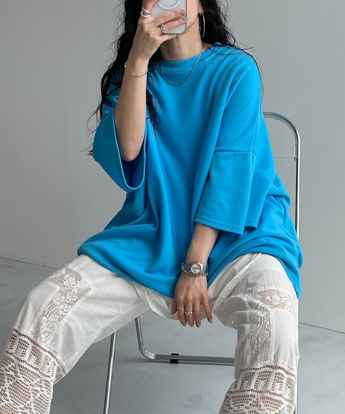 wee9s（ウィークス）の「HANSODE sweatee / スーパールーズライトスウェッティー(半袖)（Tシャツ/カットソー・レディース・スカイブルー/ブラック/アイボリー/グレー/チェリーピンク/ベビーピンク/オレンジ/ターコイズブルー/レッド/ブラック系2/ライトイエロー/ネイビー・FREE）」の7枚目の写真