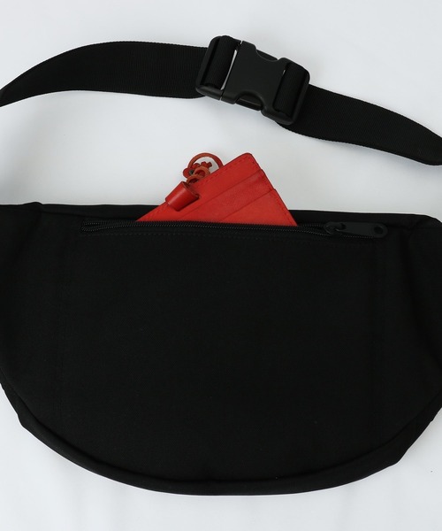 KANGOL（カンゴール）の「KANGOL カンゴール ウェストバッグ 250-3052（ボディバッグ/ウエストポーチ・レディース・カーキ/ブラック・FREE）」の12枚目の写真