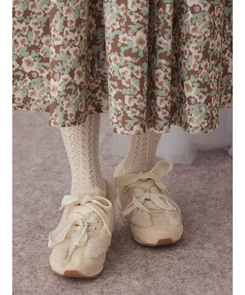 merry jenny（メリージェニー）の「Wリボンフェイクファースニーカー（スニーカー・レディース・ブラウン/ピンク/アイボリー・MEDIUM/LARGE）」の11枚目の写真