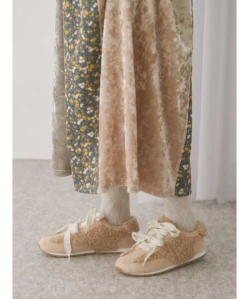 merry jenny（メリージェニー）の「Wリボンフェイクファースニーカー（スニーカー・レディース・ブラウン/ピンク/アイボリー・MEDIUM/LARGE）」の21枚目の写真