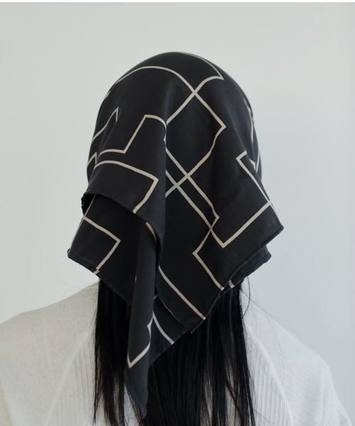 Geometric Print Scarf（バンダナ/スカーフ）｜anuke