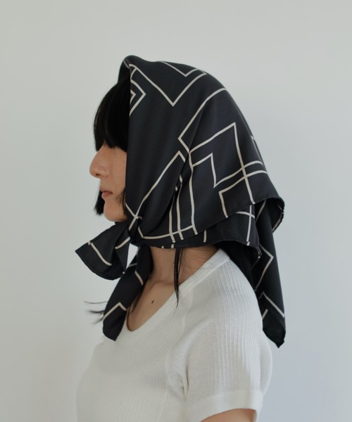 Geometric Print Scarf（バンダナ/スカーフ）｜anuke