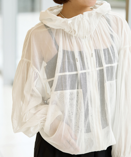 IENA LA BOUCLE（イエナラブークル）の「IENA LA BOUCLE ソフトメッシュパーカー（その他アウター・レディース・ホワイト/ブラウン・FREE）」の7枚目の写真