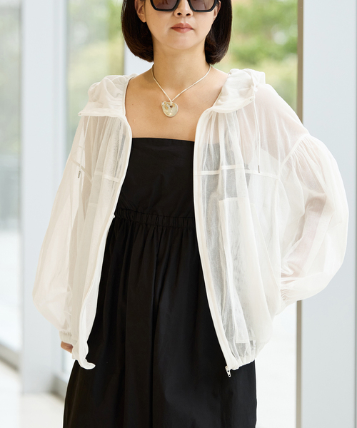 IENA LA BOUCLE（イエナラブークル）の「IENA LA BOUCLE ソフトメッシュパーカー（その他アウター・レディース・ホワイト/ブラウン・FREE）」の8枚目の写真