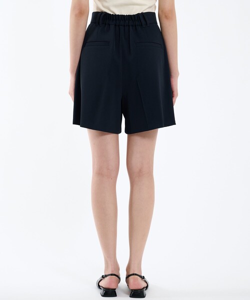 PUBLIC TOKYO（パブリックトウキョウ）の「ダブルタックハーフパンツ（その他パンツ・レディース・ネイビー/ブラウン・1/2）」の5枚目の写真