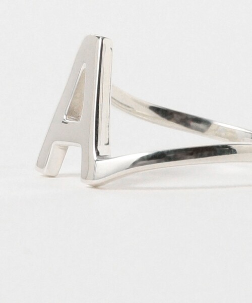 BEAMS BOY(ビームスボーイ)の「シルバー925 イニシャル リング(リング・レディース・A/R/M/K/H/Y/S・ONE SIZE)」の10枚目の写真