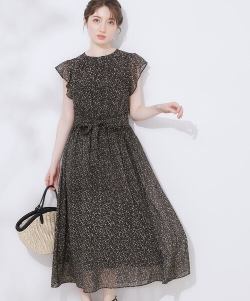 couture brooch（クチュールブローチ）の「【一枚で着映える・楽ちん・ドライタッチ】フリルスリーブワンピース（ワンピース・レディース・ブルー/サンドベージュ/ブラック系・36/40/38/42）」の21枚目の写真