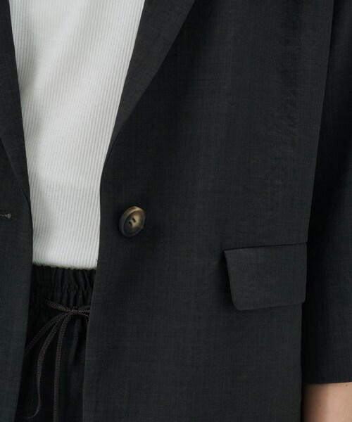 cloenc（クロエンス）の「【セットアップ／手洗い可】ドライタッチ八分袖テーラードジャケット（テーラードジャケット・レディース・グレー/ダークブラウン/スミクロ・01/02/03）」の22枚目の写真