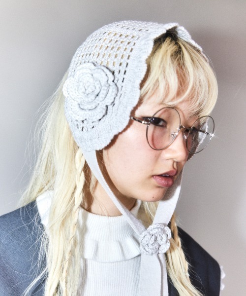 Candy Stripper（キャンディストリッパー）の「FLOWER KNIT HEAD ドレス（その他ヘアアクセサリー・レディース・クリーム/ブルー・FREE）」の2枚目の写真