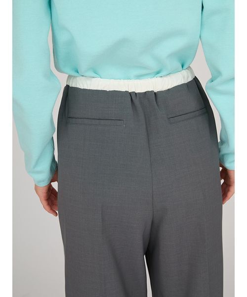 emmi（エミ）の「イージーケアサイドラインパンツ（スラックス・レディース・ブラック/オフホワイト/グレー・0/1）」の14枚目の写真