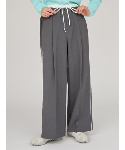 emmi（エミ）の「イージーケアサイドラインパンツ（スラックス・レディース・ブラック/オフホワイト/グレー・0/1）」の15枚目の写真