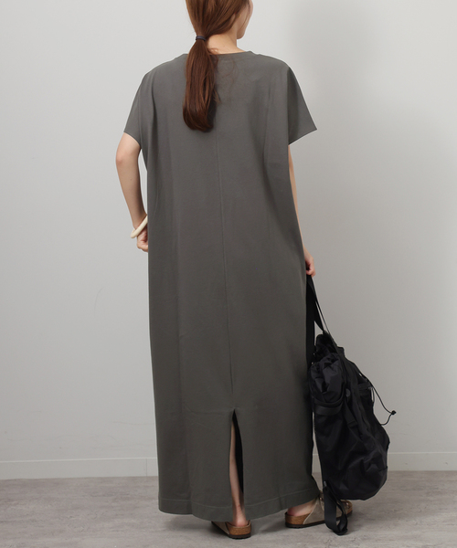JOURNAL STANDARD relume（ジャーナルスタンダード　レリューム）の「ドルマンスリーブカットソーワンピース（ワンピース・レディース・チャコールグレー/ブラウン系その他・FREE）」の15枚目の写真