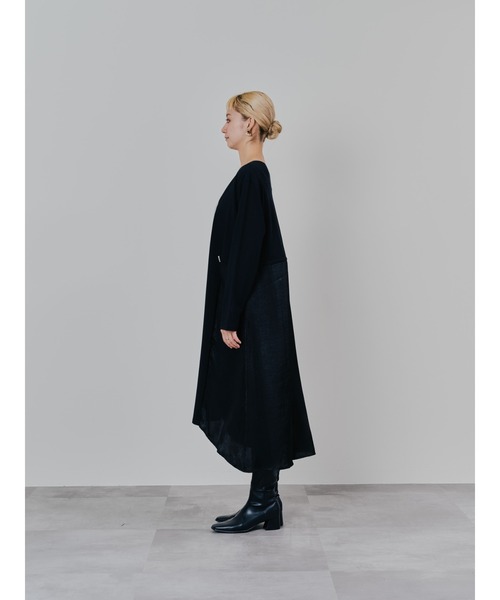 DOLLUPOOPS（ドールアップウップス）の「箔プリントカットソーワンピース（ワンピース・レディース・ブルー/ブラック/ブラウン・38）」の16枚目の写真