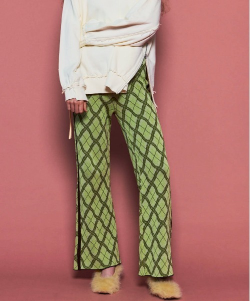 MAISON SPECIAL(メゾンスペシャル)の「Plaid Straight Knit Pants/チェックストレートニットパンツ(その他パンツ・レディース・グリーン/ブルー・38/36)」の2枚目の写真