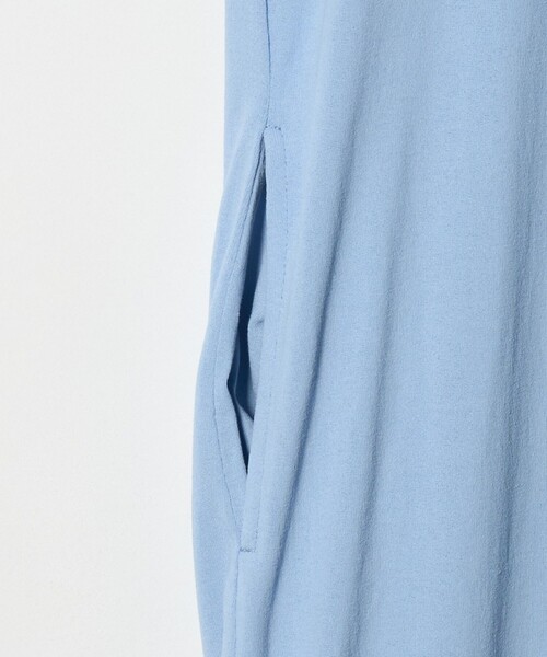 6（ロク）の「＜6(ROKU)＞ケープ ホルターネック ワンピース（ワンピース・レディース・ライトブルー/ブラック・38/36）」の17枚目の写真