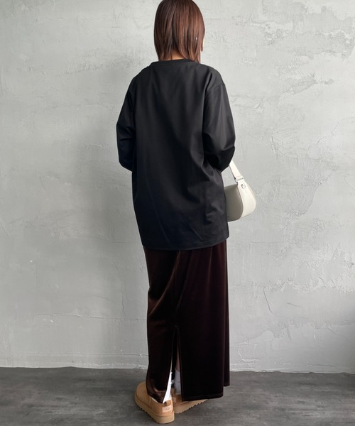 ☆TATRAS ☆OSMO ロングスリーブTシャツサイズ2【新品未使用】 TATRAS/タトラス] OSMO クルーネック ロングスリーブTシャツ（Tシャツ