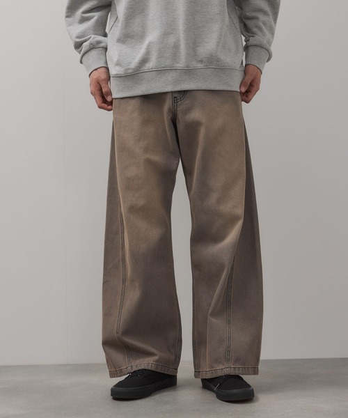 Mac-House（マックハウス）の「Curved Wide-Leg Denim Pants　デニムカーブワイドパンツ（デニムパンツ・メンズ・ブラック/ブラウン/ブルー/グレー・S/L/M）」の3枚目の写真