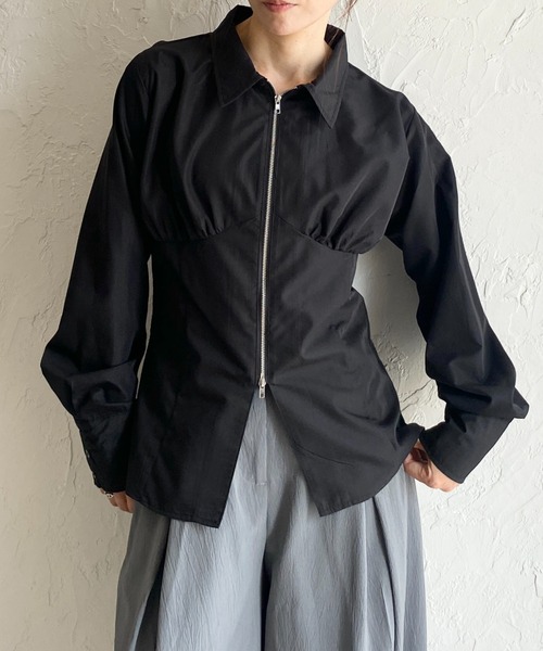 She's Closet(シーズクローゼット)の「ビスチェデザイン長袖ダブルジップシャツブラウス(シャツ/ブラウス・レディース・ピンク/ホワイト/ブルー/ブラック・FREE)」の2枚目の写真