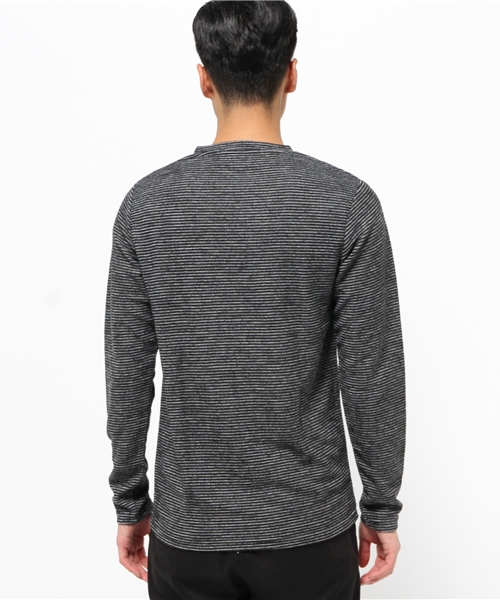 VENCEEXCHANGE(ヴァンスエクスチェンジ)の「WフェイスボーダーVネックロンT (Tシャツ/カットソー・メンズ・ブラック/グレー・LARGE/MEDIUM/SMALL)」の8枚目の写真