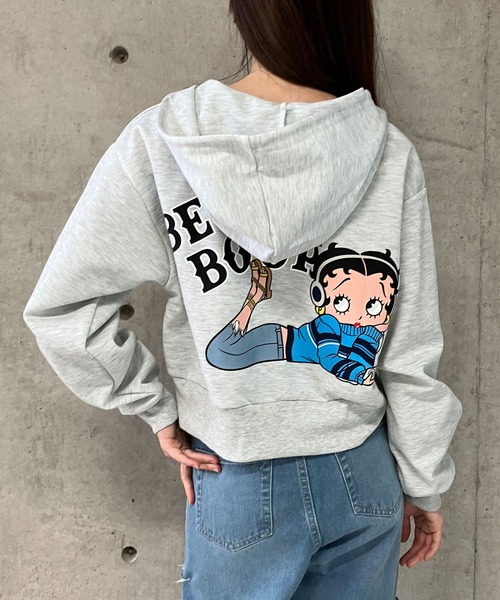 セール】BETTY BOOPバックプリントショート丈ZIPパーカー（パーカー