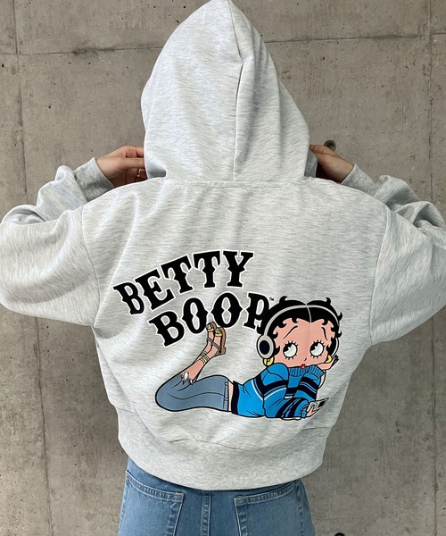 セール】BETTY BOOPバックプリントショート丈ZIPパーカー（パーカー