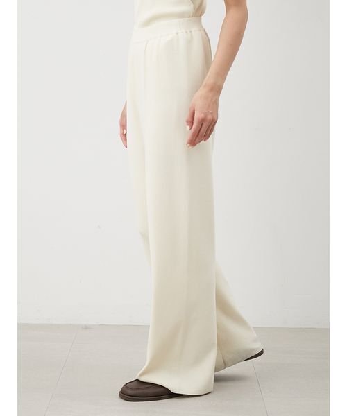 Mila Owen（ミラオーウェン）の「【セットアップ対応】UVカットＷゴムシガレットニットパンツ（その他パンツ・レディース・アイボリー/ブラウン/ブルー・1/0）」の8枚目の写真