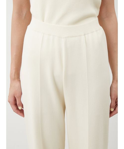 Mila Owen（ミラオーウェン）の「【セットアップ対応】UVカットＷゴムシガレットニットパンツ（その他パンツ・レディース・アイボリー/ブラウン/ブルー・1/0）」の10枚目の写真