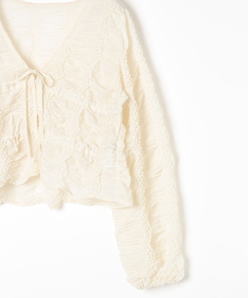 BAYFLOW（ベイフロー）の「[夏から秋に活躍]シャーリングシフォンカーディガン（カーディガン/ボレロ・レディース・オフホワイト/ブラック・FREE）」の17枚目の写真