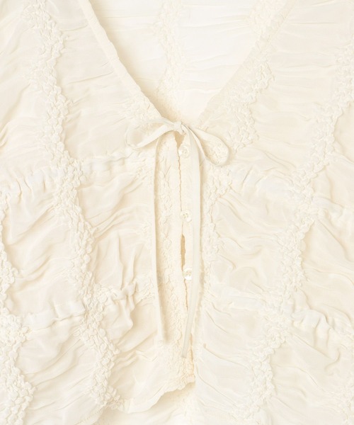 BAYFLOW（ベイフロー）の「[夏から秋に活躍]シャーリングシフォンカーディガン（カーディガン/ボレロ・レディース・オフホワイト/ブラック・FREE）」の20枚目の写真