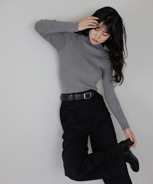 ENC（エンク）の「back button high neck knit with collar / ポロ襟付きバックボタンハイネックもっちりニット（ニット/セーター・レディース・ネイビー/グレー/オフホワイト・FREE）」の12枚目の写真