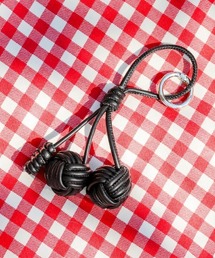 crossi（クロッシー）の「編み込みPUレザーチェリーチャーム レザーチャーム さくらんぼ チェリー（チャーム）」