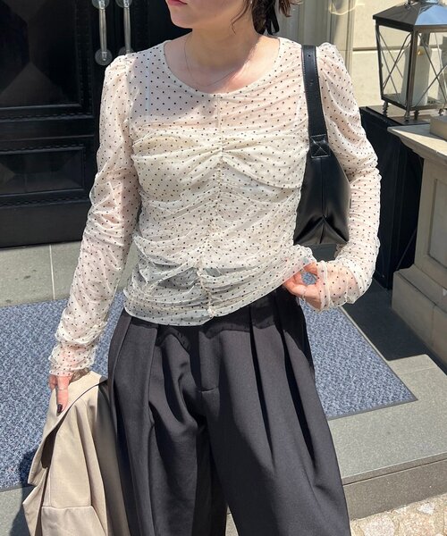 CAPRICIEUX LE'MAGE（カプリシューレマージュ）の「【オケージョンにも◎】フロッキードットブラウス（シャツ/ブラウス・レディース・ブラック/ベージュ・FREE）」の14枚目の写真