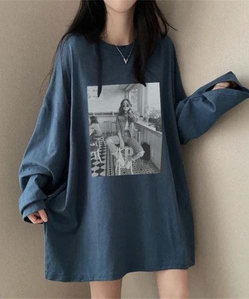 LETee(レティー)の「ボックスプリント ルーズフィットトップス(Tシャツ/カットソー・レディース・ブラック/ホワイト/ライトグレー/ネイビー・FREE)」の4枚目の写真