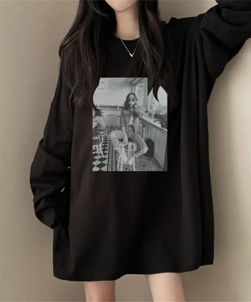 LETee(レティー)の「ボックスプリント ルーズフィットトップス(Tシャツ/カットソー・レディース・ブラック/ホワイト/ライトグレー/ネイビー・FREE)」の2枚目の写真
