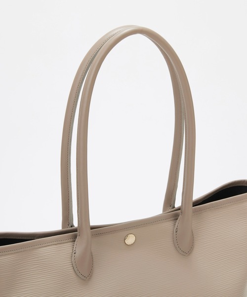 Breath TOPKAPI(ブレストプカピ)の「【Breath TOPKAPI】RIPPLE リプル レザーハンドル A4 トートバッグ(トートバッグ・レディース・ブラック/アイボリー/グレイッシュベージュ・FREE)」の10枚目の写真