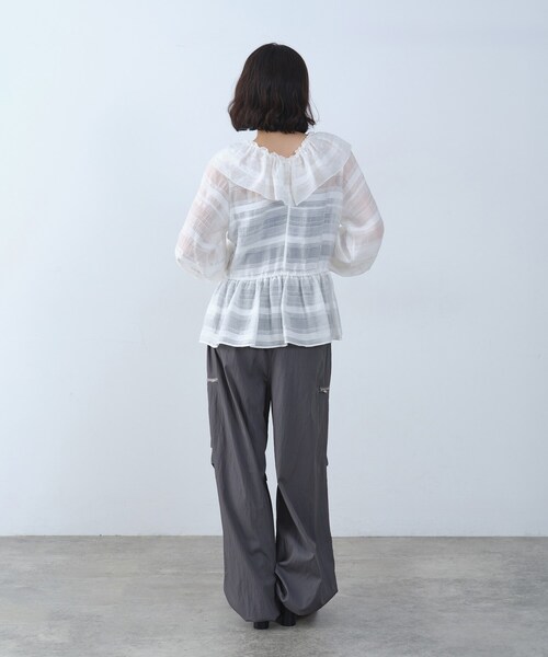 CODE A(コードエー)の「dream ruffle lace blouse(シャツ/ブラウス・レディース・ブラック/ホワイト・00)」の9枚目の写真