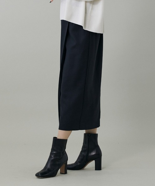 INED（イネド）の「ライトカルゼ ラップ風タイトスカート（スカート・レディース・ブラック/ベージュ/ブラウン・7号/9号/11号）」の2枚目の写真