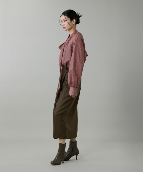 INED（イネド）の「ライトカルゼ ラップ風タイトスカート（スカート・レディース・ブラック/ベージュ/ブラウン・7号/9号/11号）」の17枚目の写真